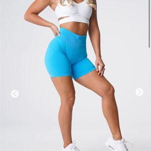 Small NVGTN shorts seamless